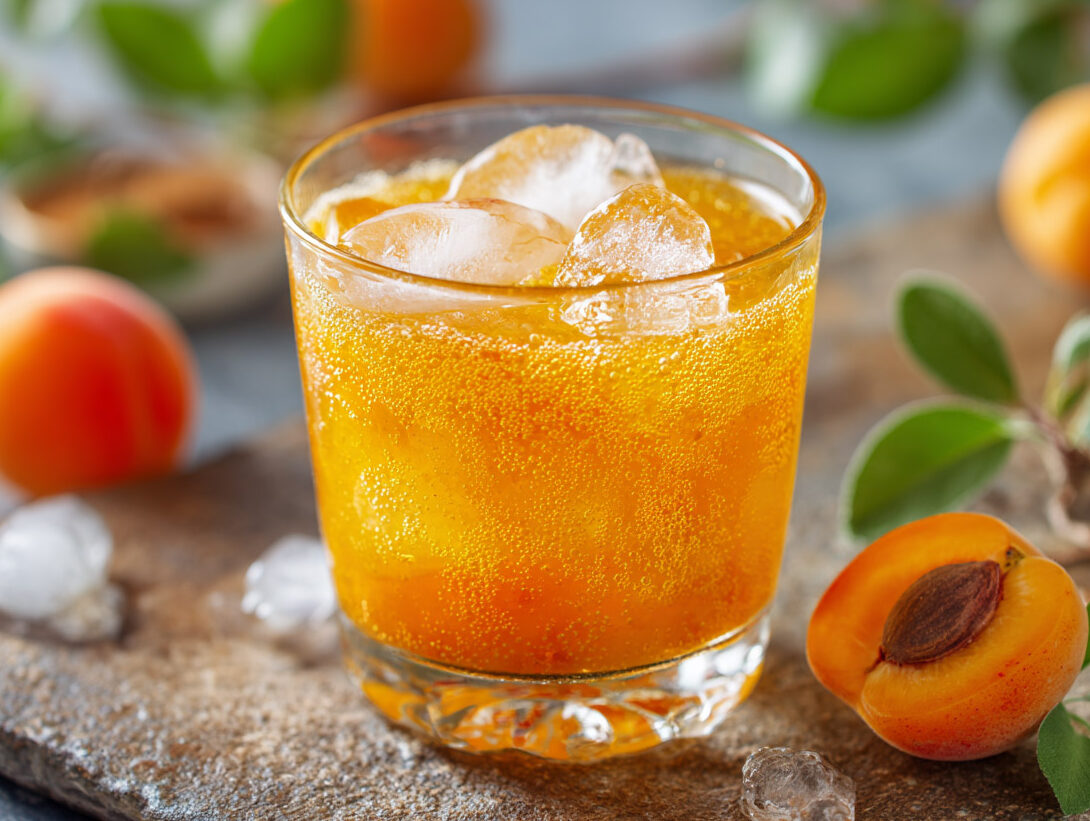apricot peach lemonade